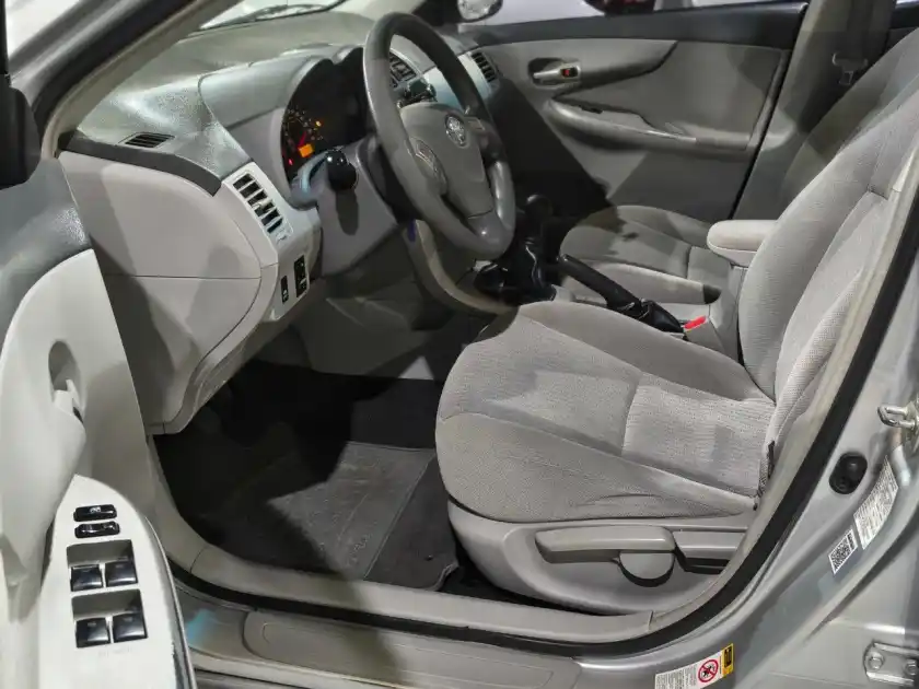 Toyota Corolla  2011 - foto 4
