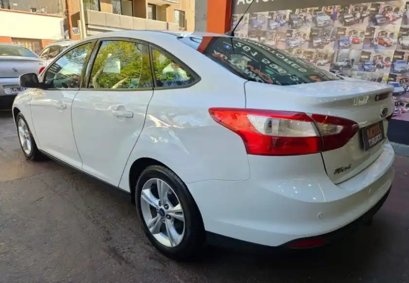 Ford Focus  2015 - foto 3