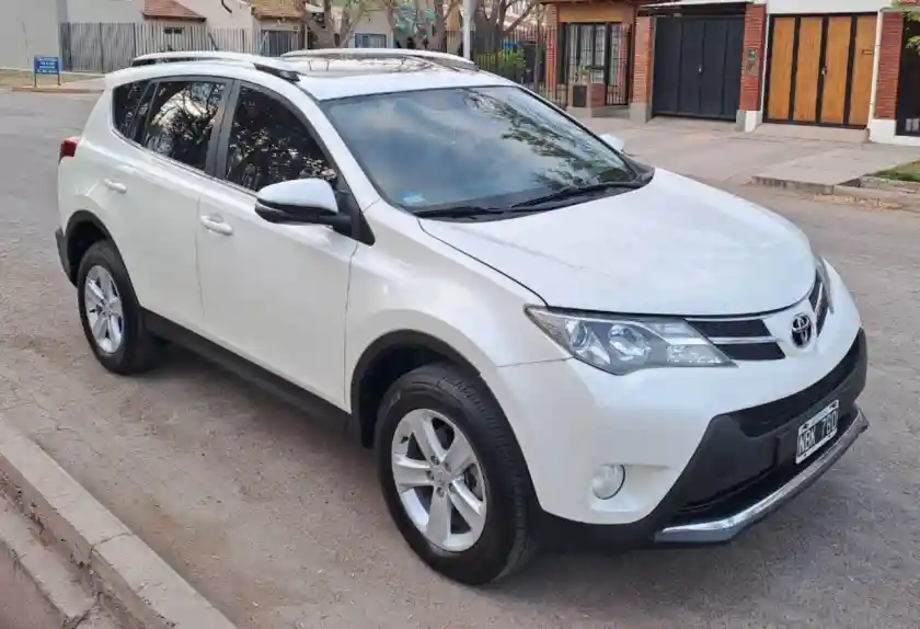 Toyota Rav4  2013 - foto 2