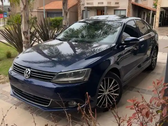 Volkswagen Vento  2012 - foto 1