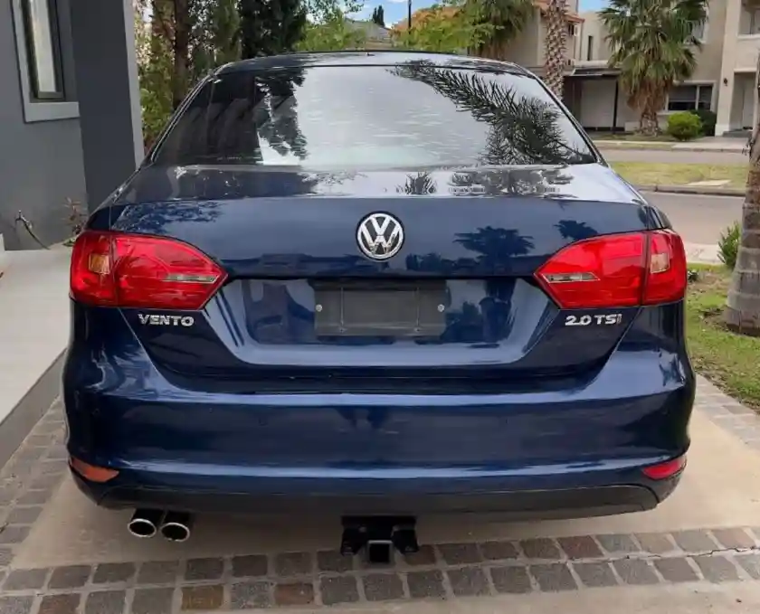 Volkswagen Vento  2012 - foto 5