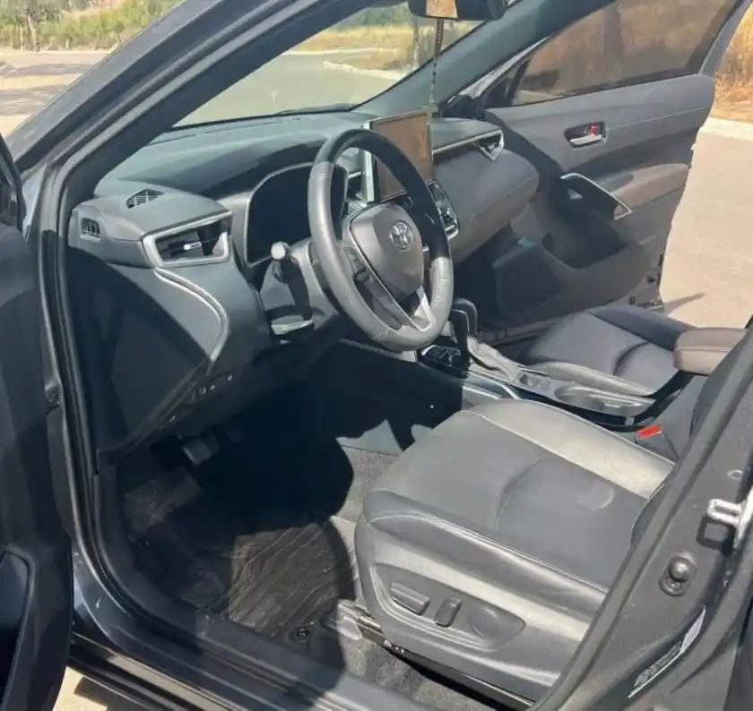 Toyota Corolla Cross  2024 - foto 5