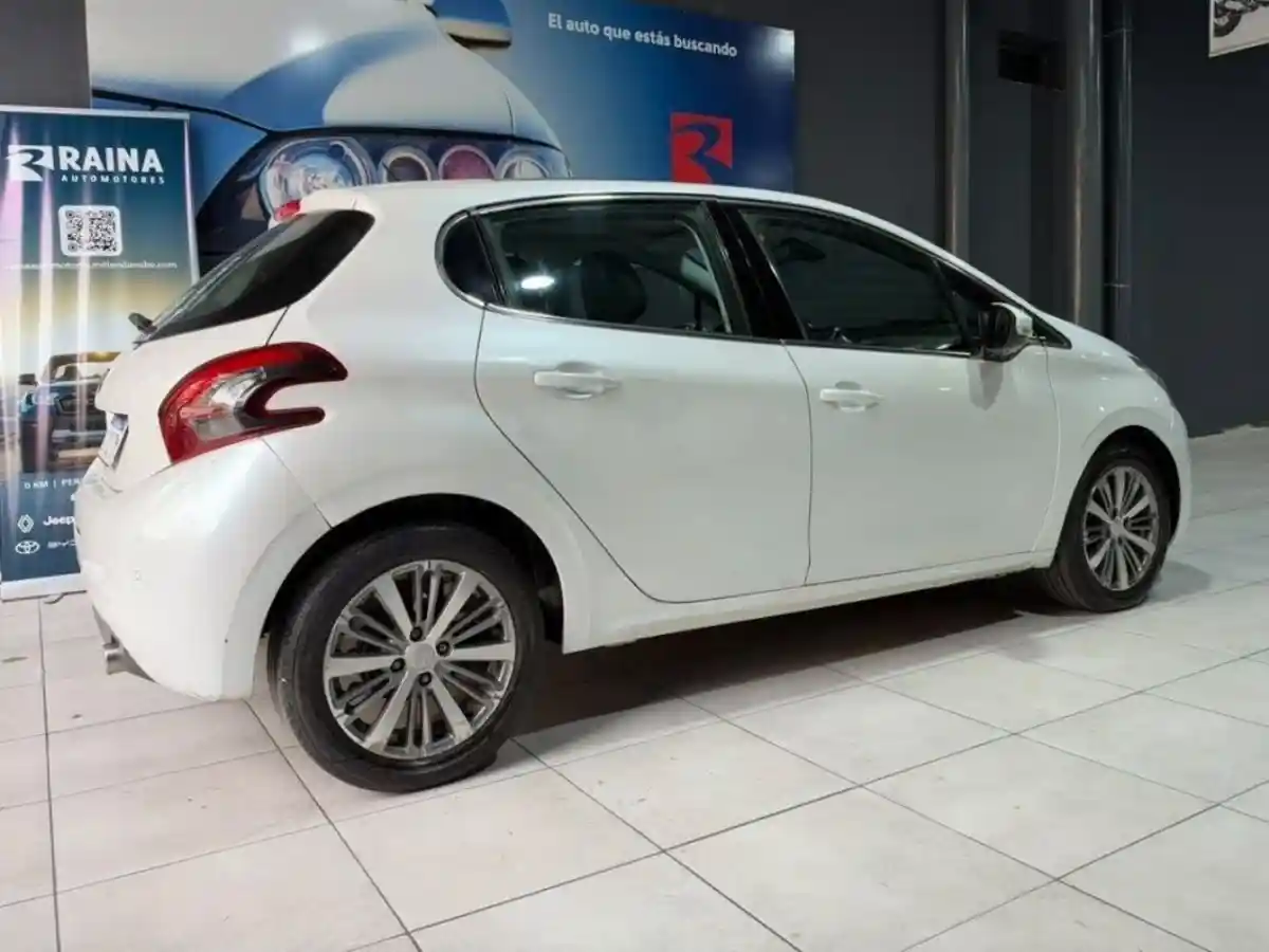Peugeot 208  2016 - foto 5