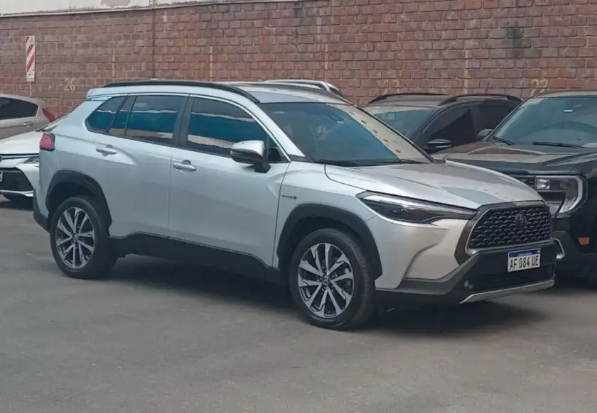 Toyota Corolla Cross  2022 - foto 1