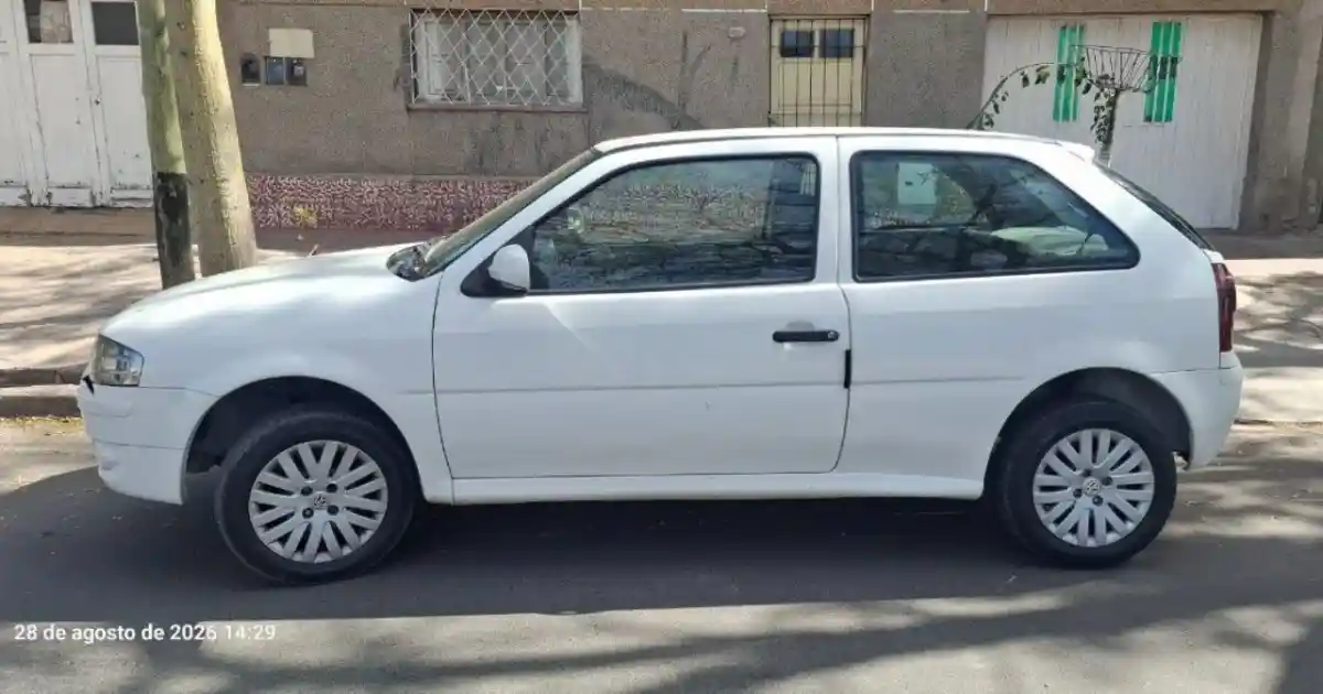 Volkswagen Gol  2013 - foto 2