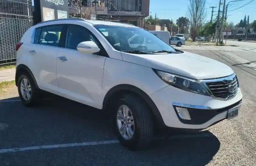 Kia Sportage  2012 - foto 2