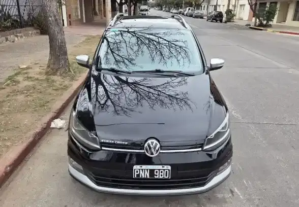 Volkswagen Suran  2016 - foto 1