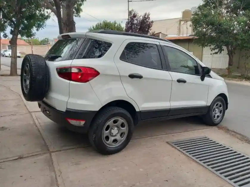 Ford Ecosport  2014 - foto 4