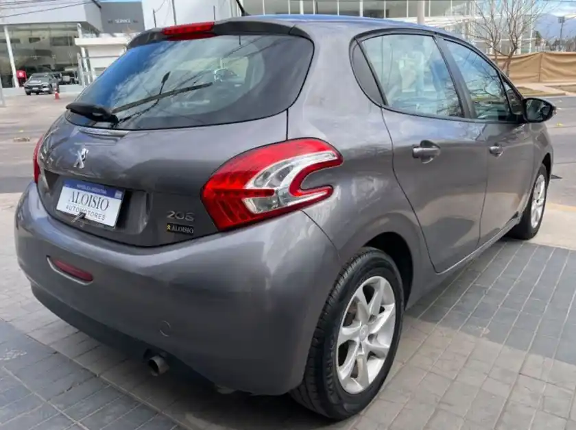Peugeot 208  2014 - foto 3