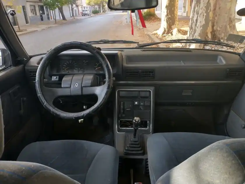Renault 9  1994 - foto 3