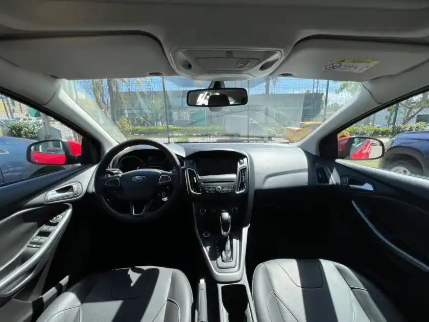 Ford Focus  2019 - foto 5