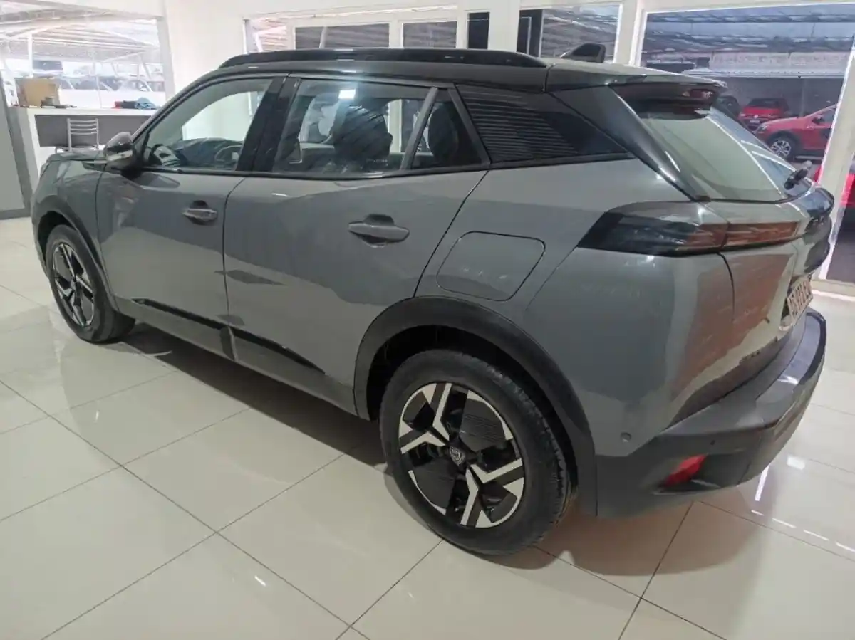 Peugeot 2008  2025 - foto 3