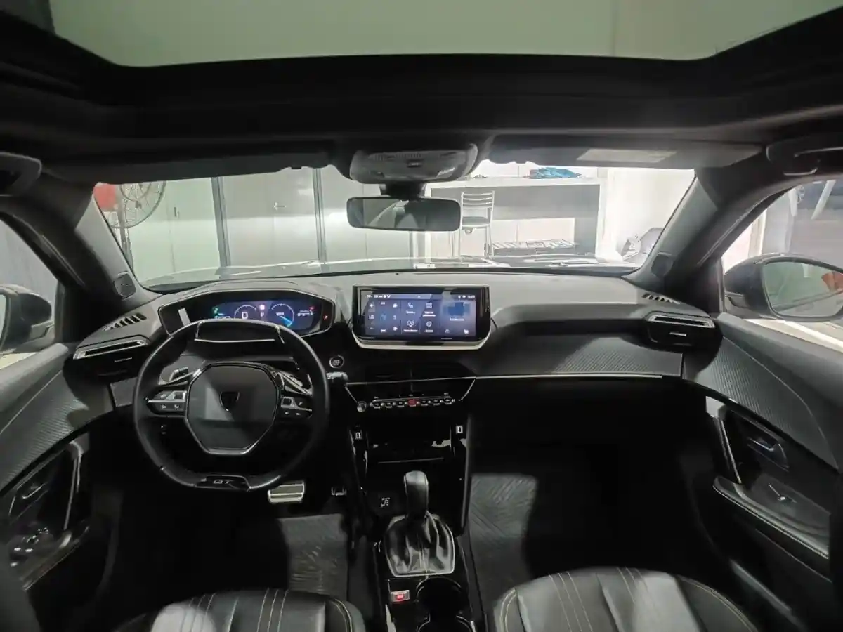 Peugeot 2008  2025 - foto 5