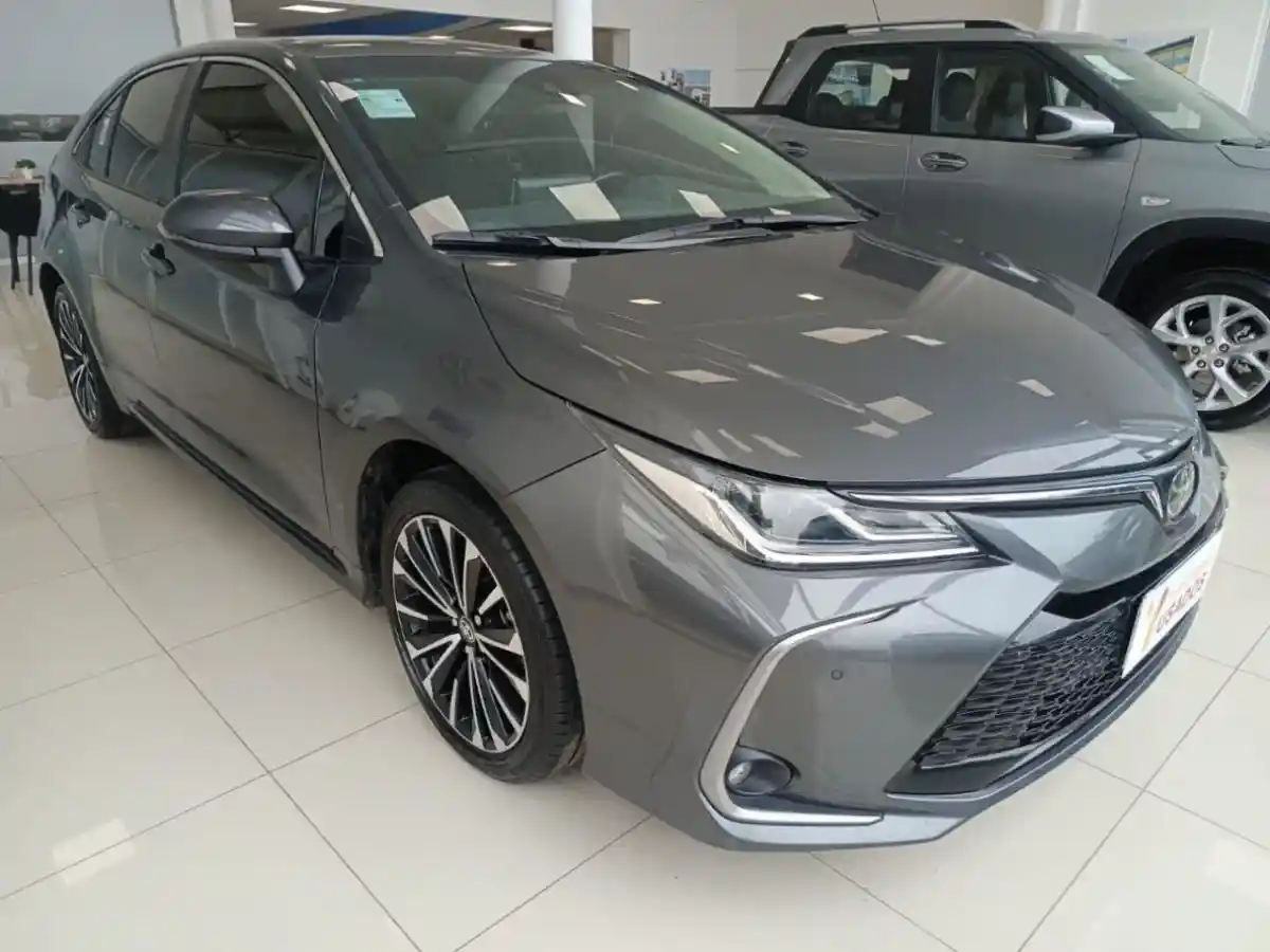 Toyota Corolla  2025 - foto 2
