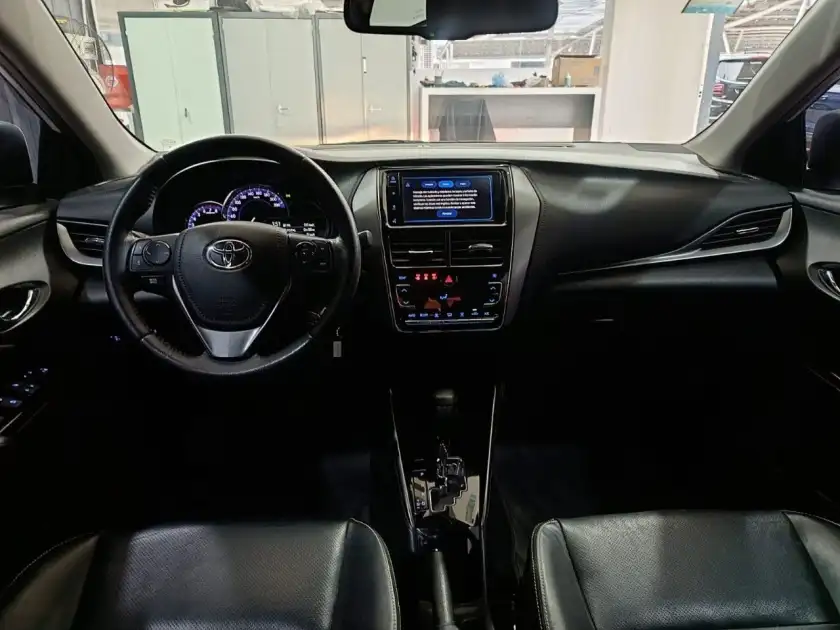 Toyota Yaris  2023 - foto 5