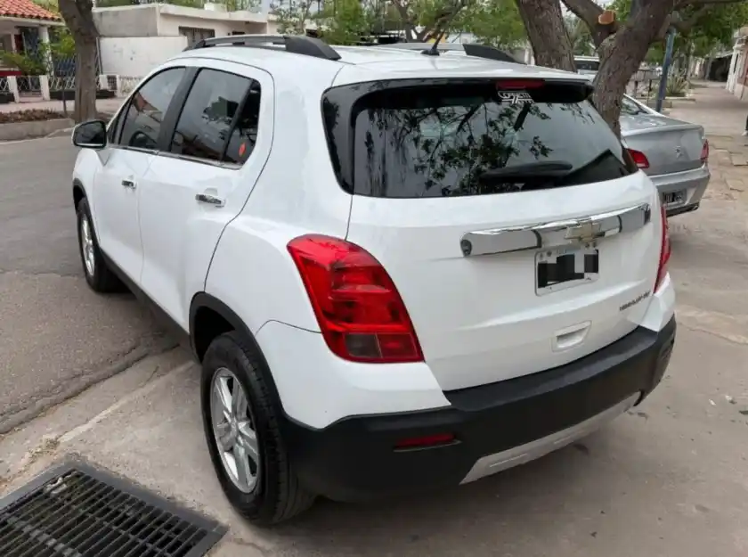 Chevrolet Tracker  2015 - foto 3