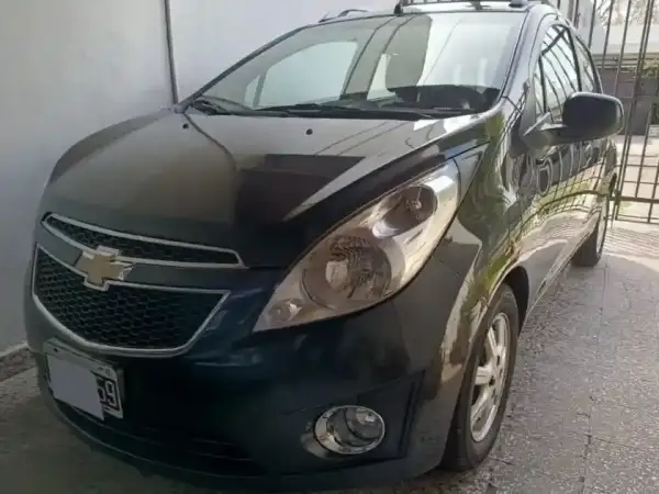 Chevrolet Spark  2012 - foto 1