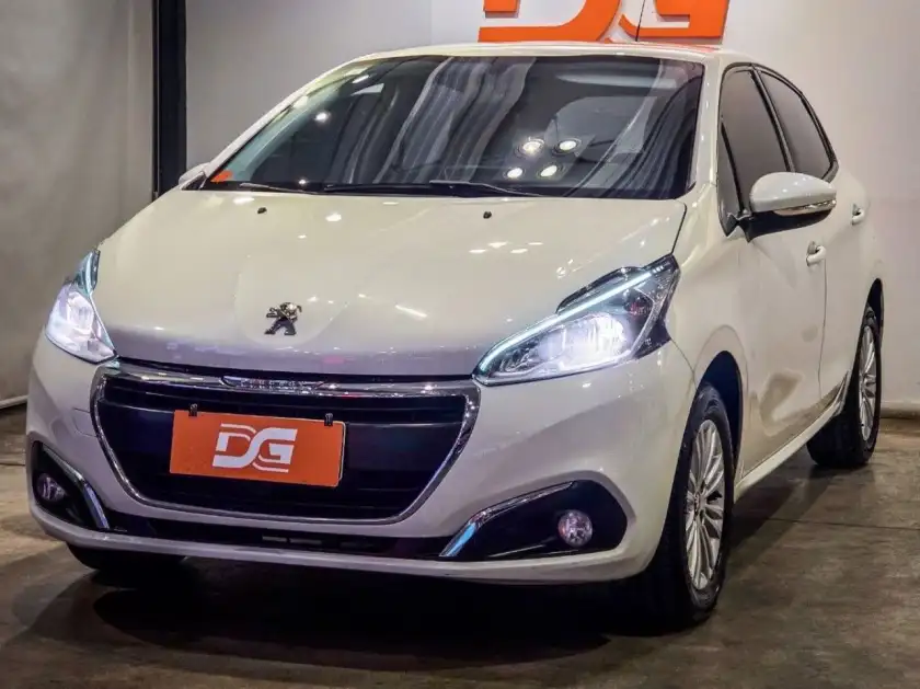 Peugeot 208  2019 - foto 2