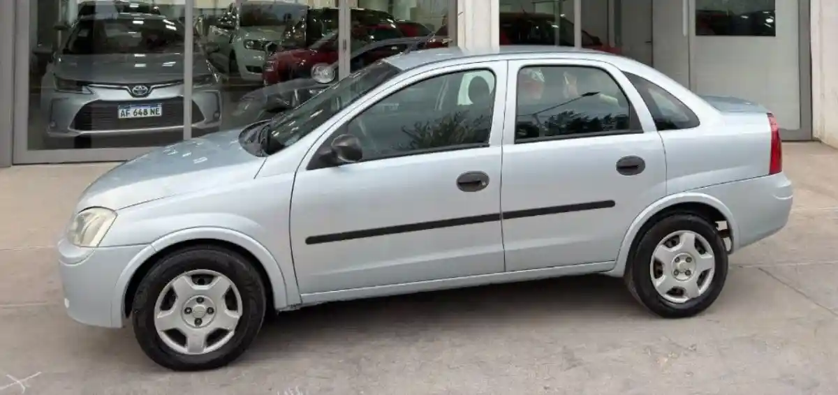 Chevrolet Corsa Ii  2005 - foto 2