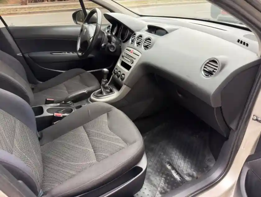 Peugeot 308  2013 - foto 4