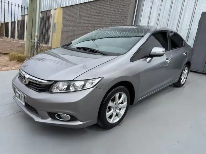 Honda Civic  2014 - foto 1