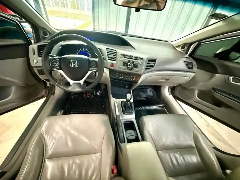 Honda Civic  2014 - foto 4