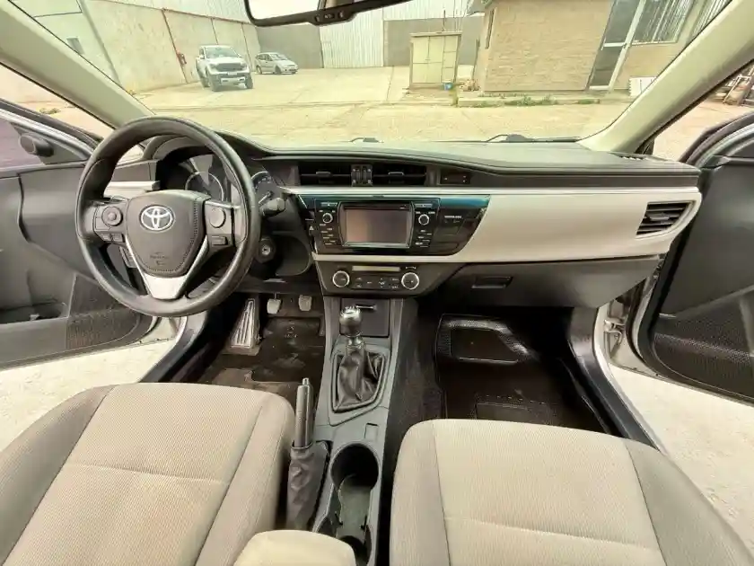 Toyota Corolla  2016 - foto 4