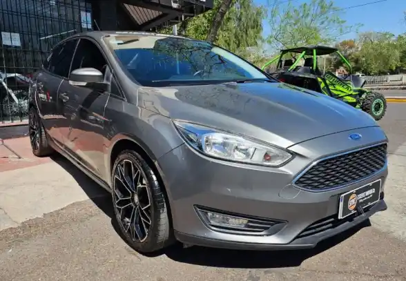 Ford Focus  2017 - foto 2