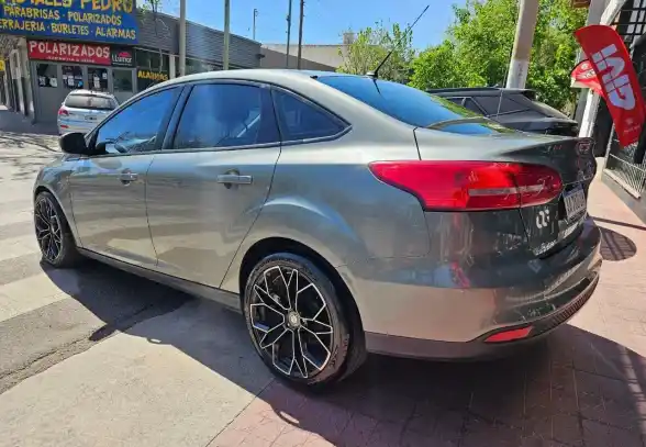Ford Focus  2017 - foto 3