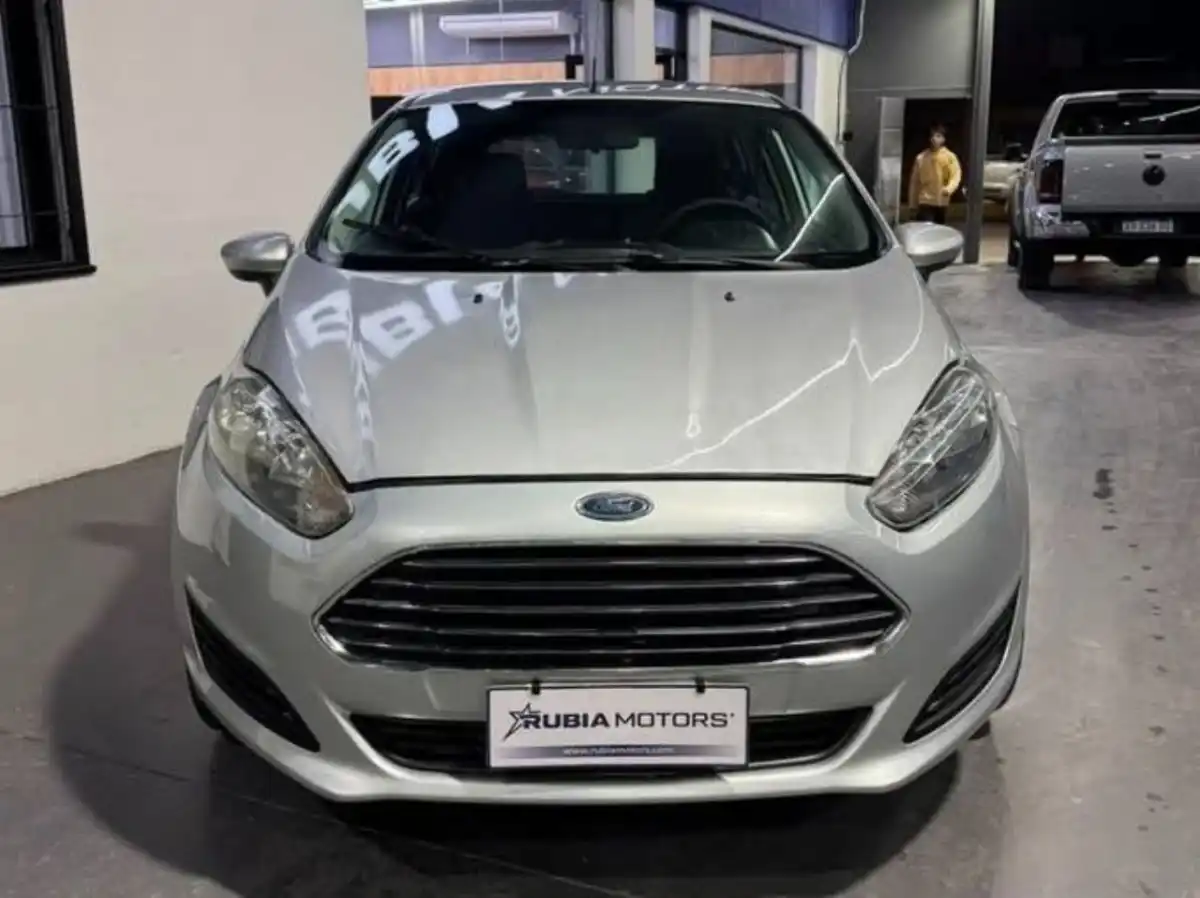 Ford Fiesta Kd  2015 - foto 2