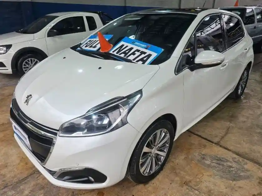 Peugeot 208  2017 - foto 1