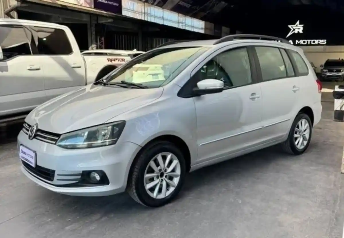Volkswagen Suran  2016 - foto 1