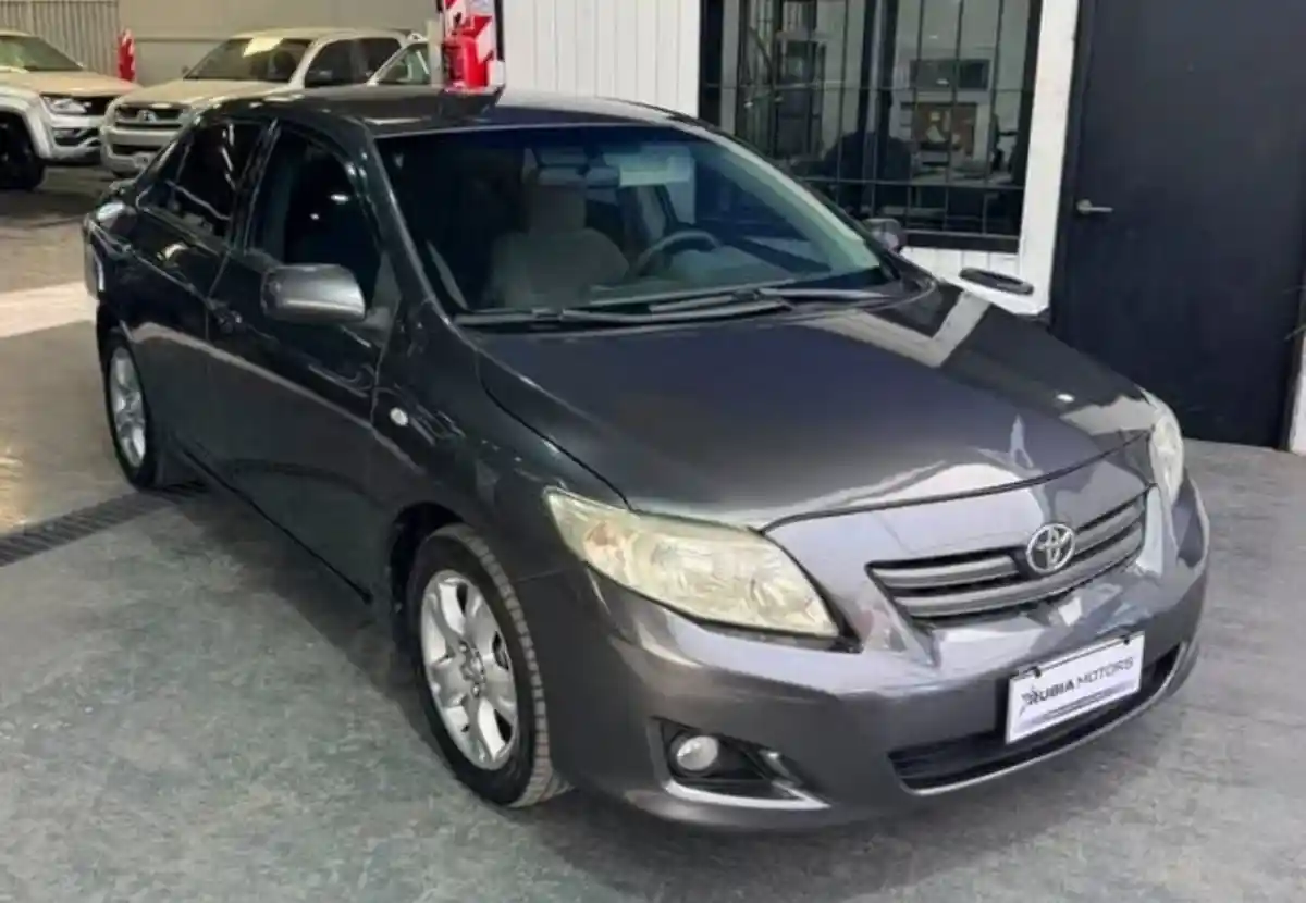 Toyota Corolla  2009 - foto 1