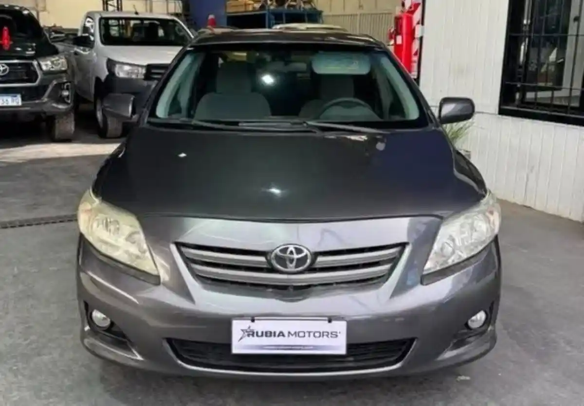 Toyota Corolla  2009 - foto 2