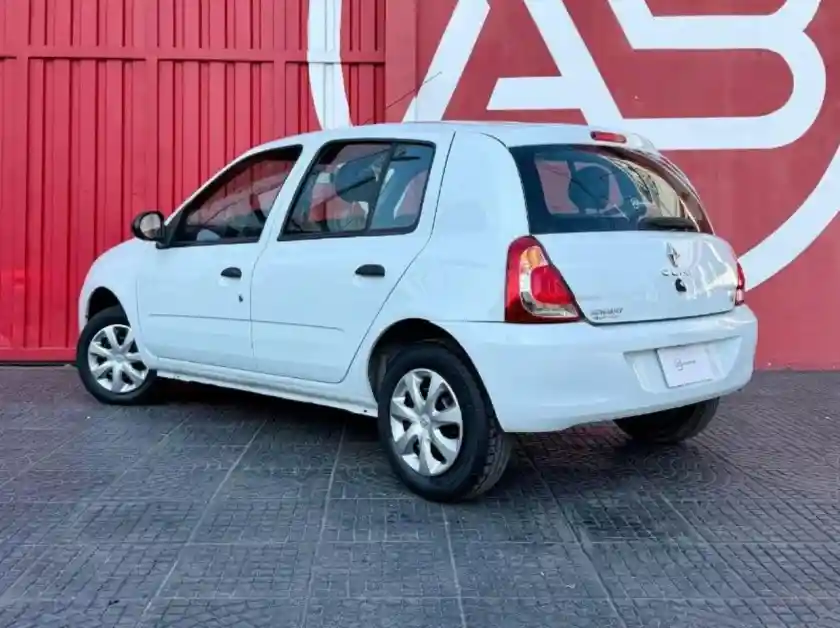 Renault Clio  2013 - foto 4
