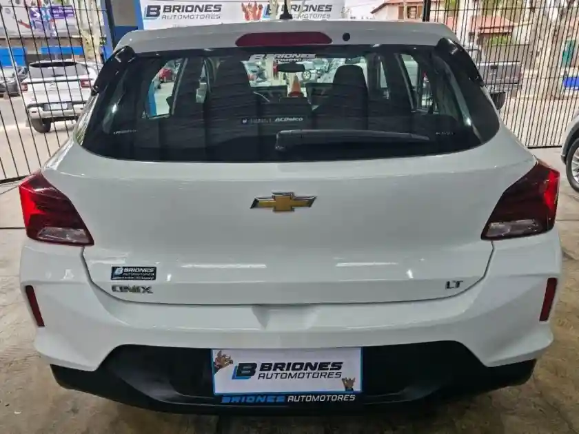 Chevrolet Onix  2022 - foto 4