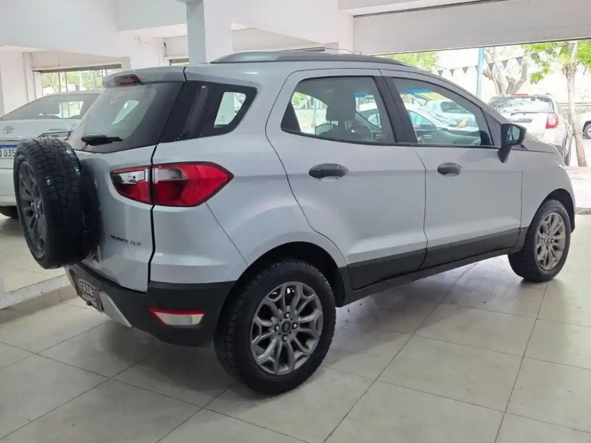 Ford Ecosport  2013 - foto 4