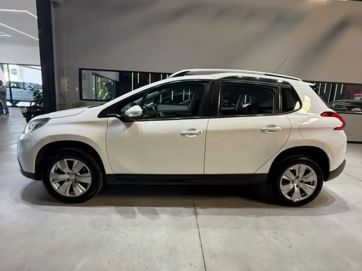 Peugeot 2008  2017 - foto 2