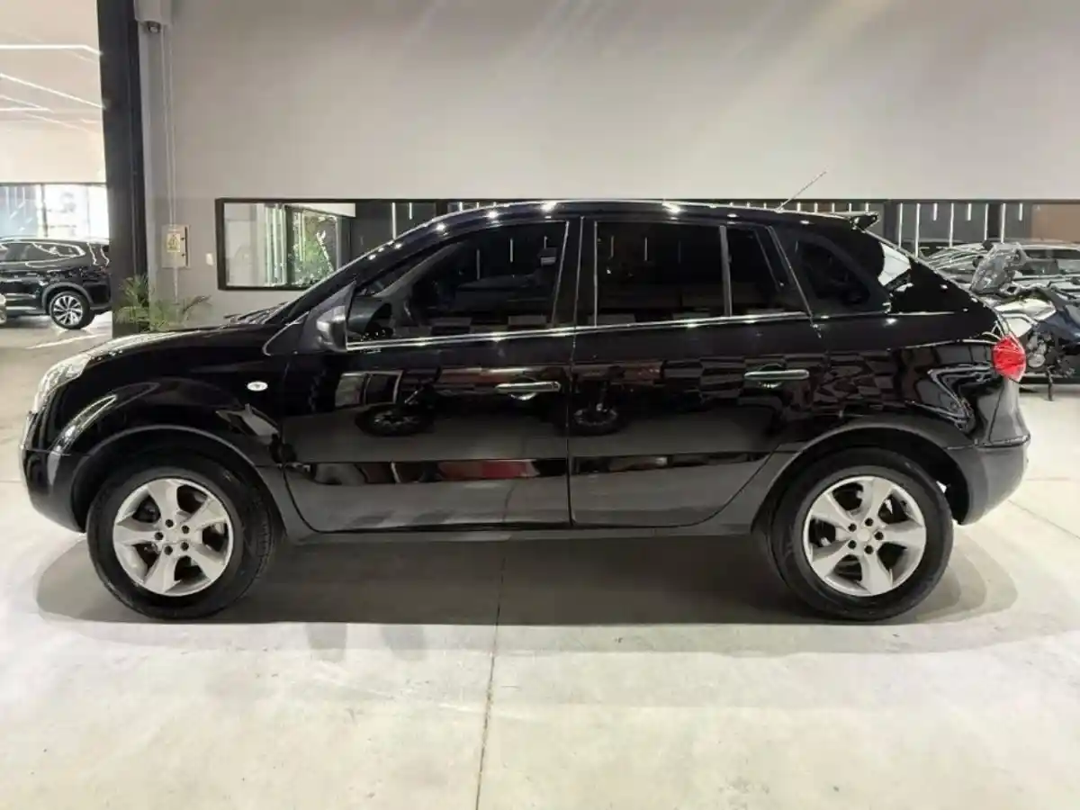 Renault Koleos  2010 - foto 2