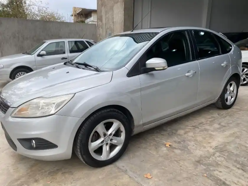 Ford Focus  2013 - foto 1