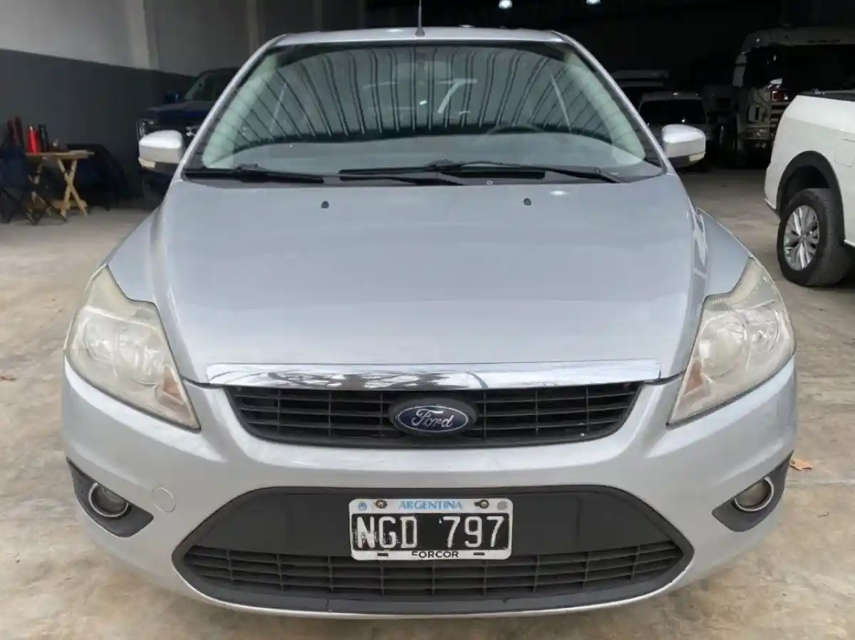 Ford Focus  2013 - foto 2