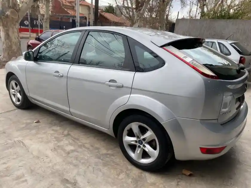 Ford Focus  2013 - foto 4