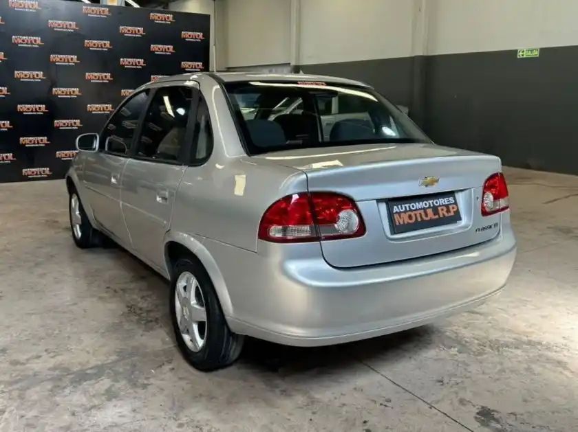 Chevrolet Classic  2013 - foto 4