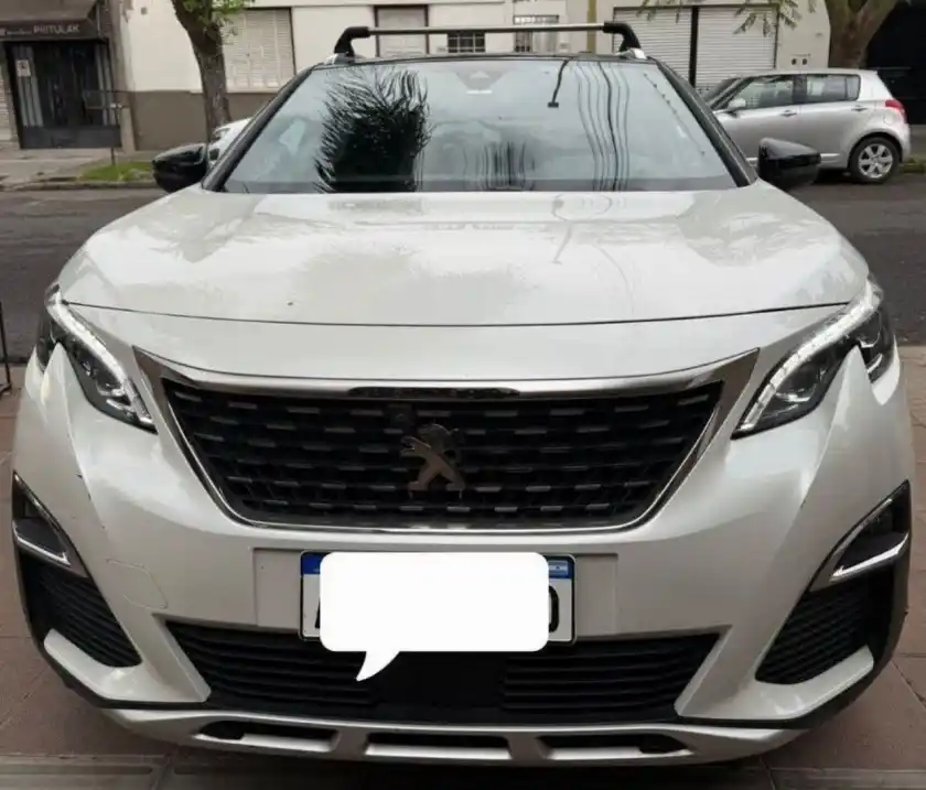 Peugeot 3008  2018 - foto 1