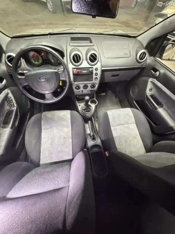 Ford Fiesta  2008 - foto 4