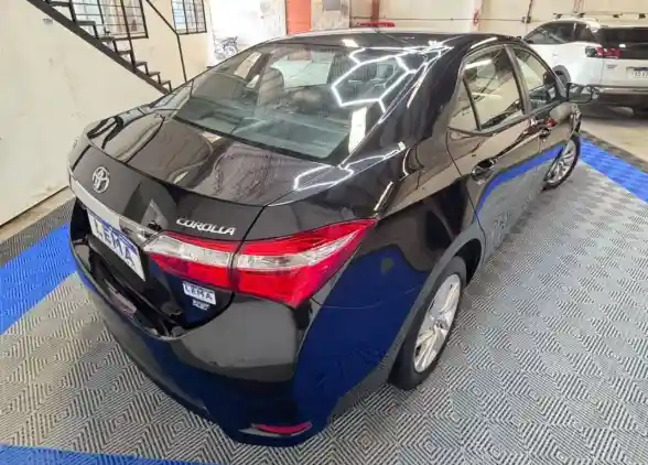 Toyota Corolla  2015 - foto 2