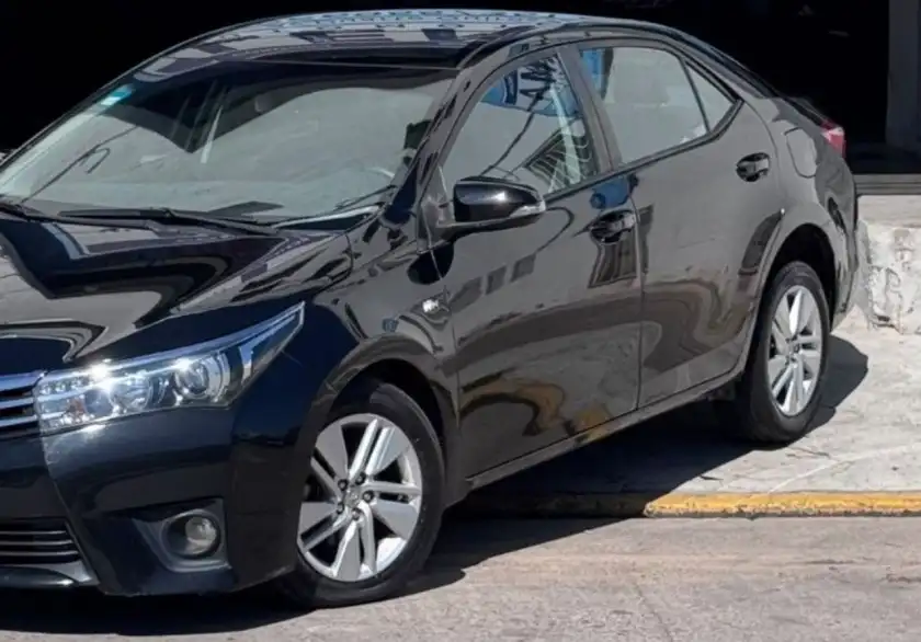Toyota Corolla  2015 - foto 3