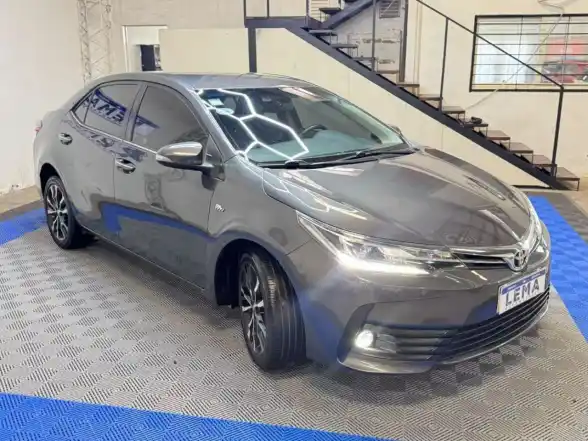 Toyota Corolla  2017 - foto 1