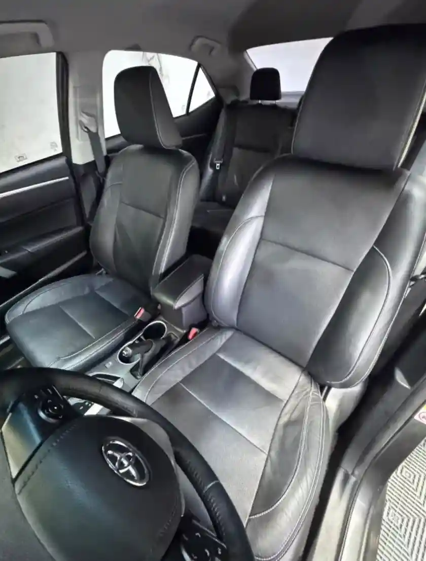 Toyota Corolla  2017 - foto 5