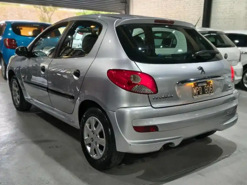 Peugeot 207  2013 - foto 4